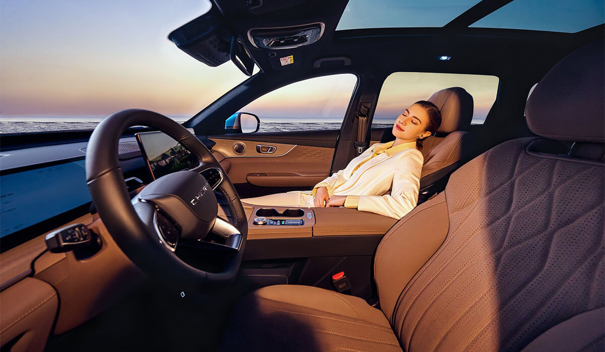 Chery_Section-image_1200x700_Tiggo8_04