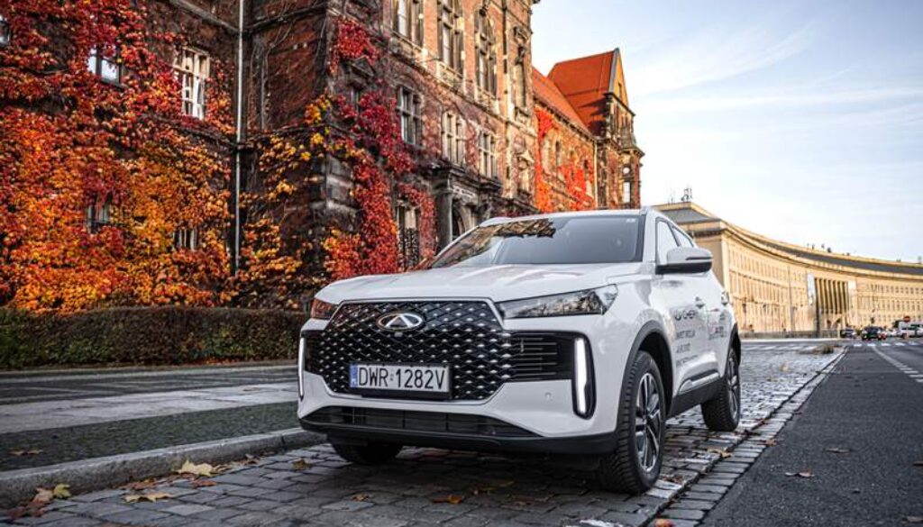 Hybryda czy elektryk?