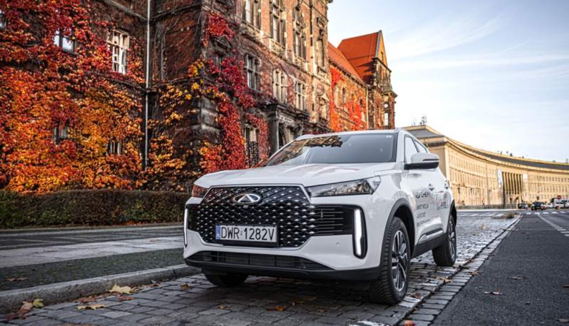 Hybryda czy elektryk?